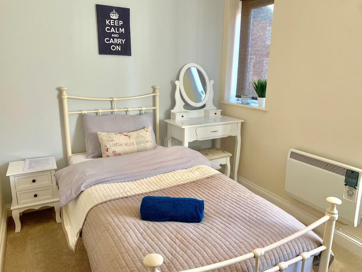 Denim Dreams Apartment Кетеринг Экстерьер фото